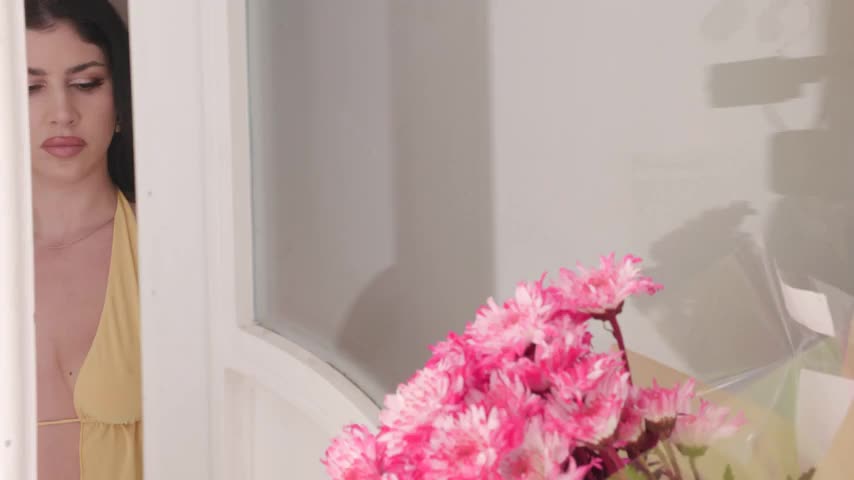 Delivered - Queenie Sateen 12 07 2023 - Watch Latest Porn Video at ePornHome.com for Free.