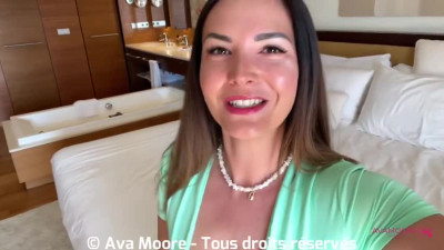 Avamoore Je Suce Et Avale Le Sperme D Un Mec Dans Les Dunes D Une Plage D Ibiza