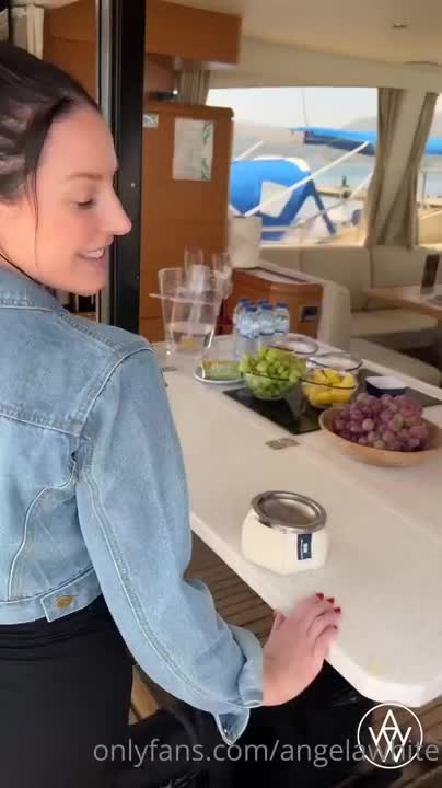 Onlyfans Angela White - Watch Latest Porn Video at ePornHome.com for Free.