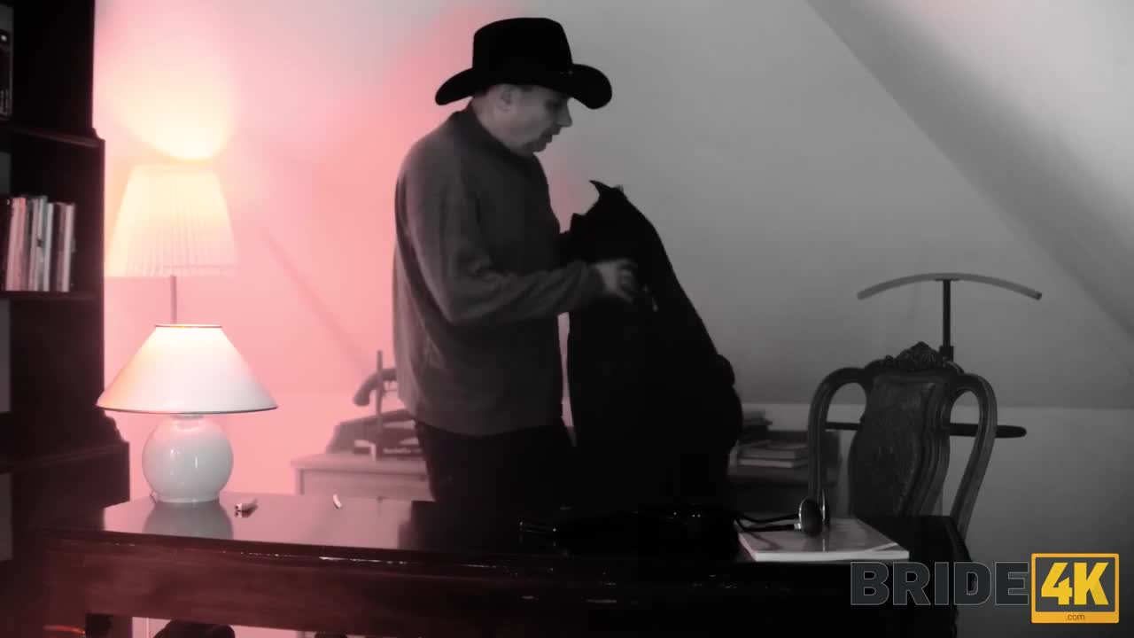 Olivia Sparkle - Case 002 - Wedding Gift To Cancel Wedding 21 02 2023 - Watch Latest Porn Video at ePornHome.com for Free.