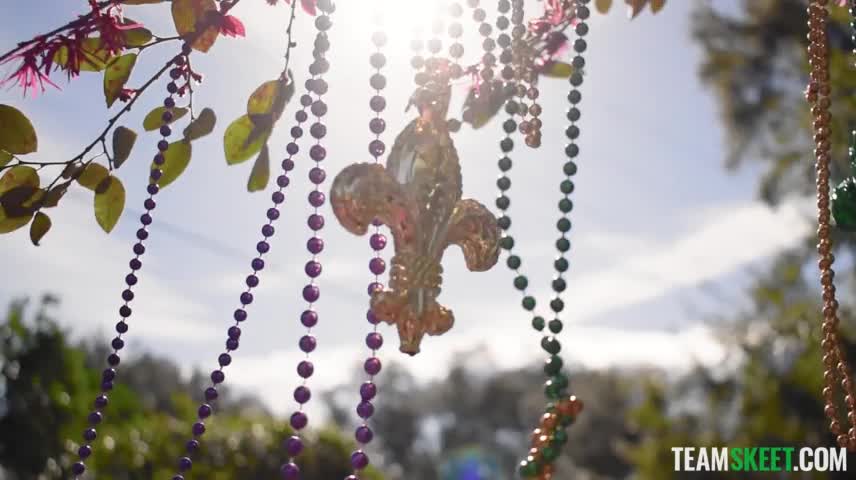 ExxxtraSmall Freya Von Doom - Lets Make A Mess On This Couch 23 02 2023 - Watch Latest Porn Video at ePornHome.com for Free.