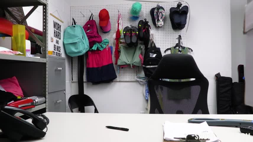 Shoplyfter Chloe Rose - Case No 7906234 - The Bikini Model Thief 24 02 2023 - Watch Latest Porn Video at ePornHome.com for Free.