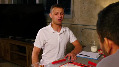 2022 12 16 Cassidy Luxe - Smokin Hot MILF Cassidy Luxe Knows She Can't Resist A Big Cock