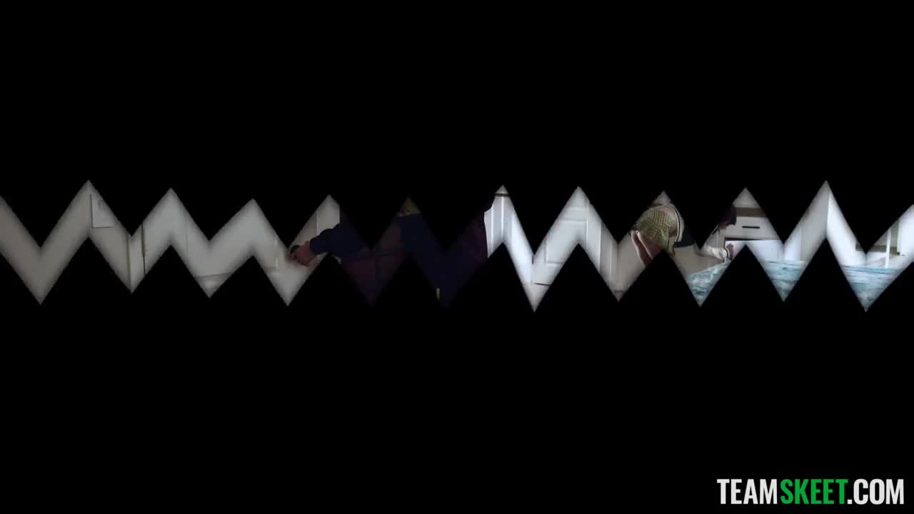 09 11 2022 Ava Sinclaire And Crystal Clark - The Haunting Of Milf House - Watch Latest Porn Video at ePornHome.com for Free.