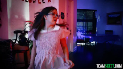 29 10 2022 Leana Lovings And Mandy Waters - The Summoning - The Final Ritual