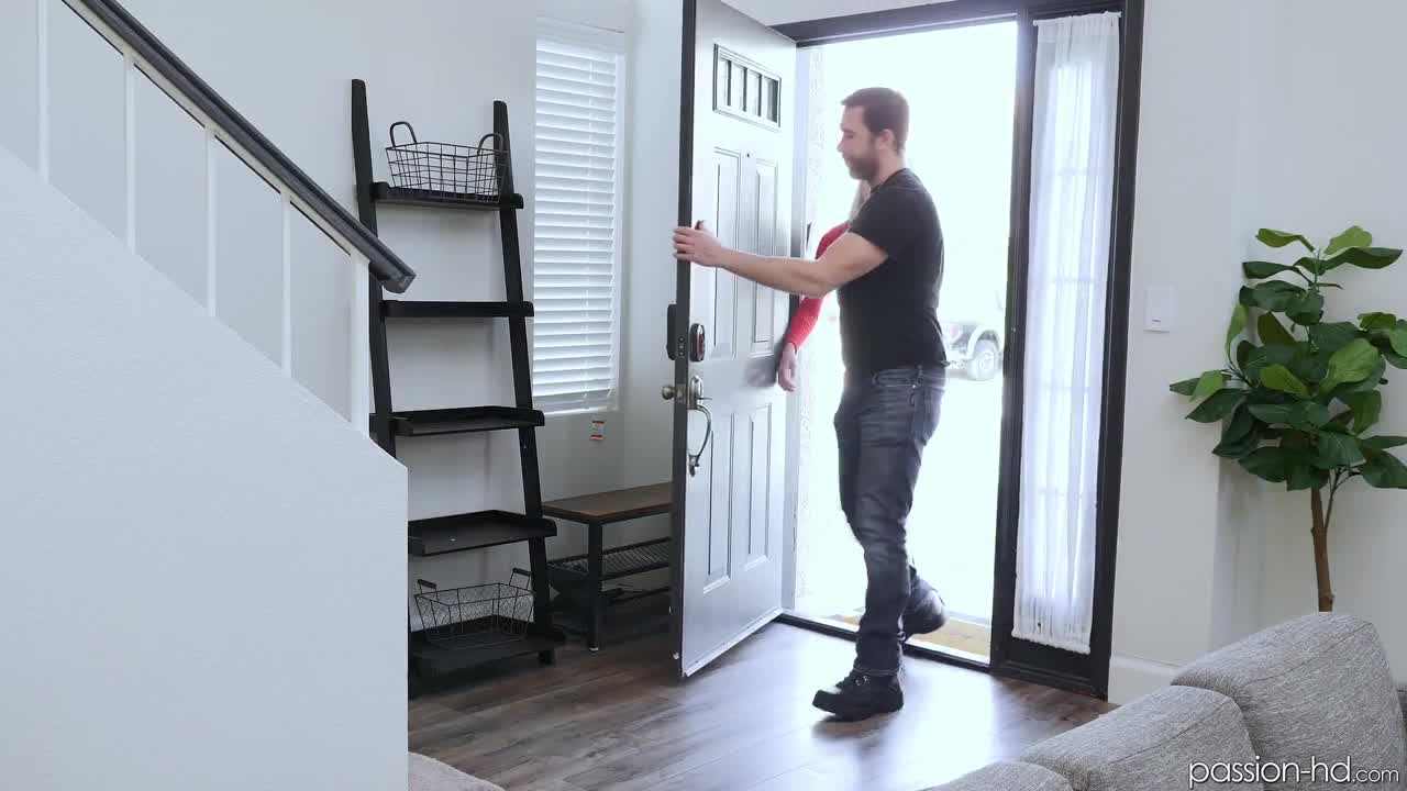 19 10 2022 Octavia Red - Slippery Bounty - Watch Latest Porn Video at ePornHome.com for Free.