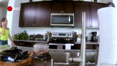 22 07 16 Aria Valencia - Stepdad Seduction