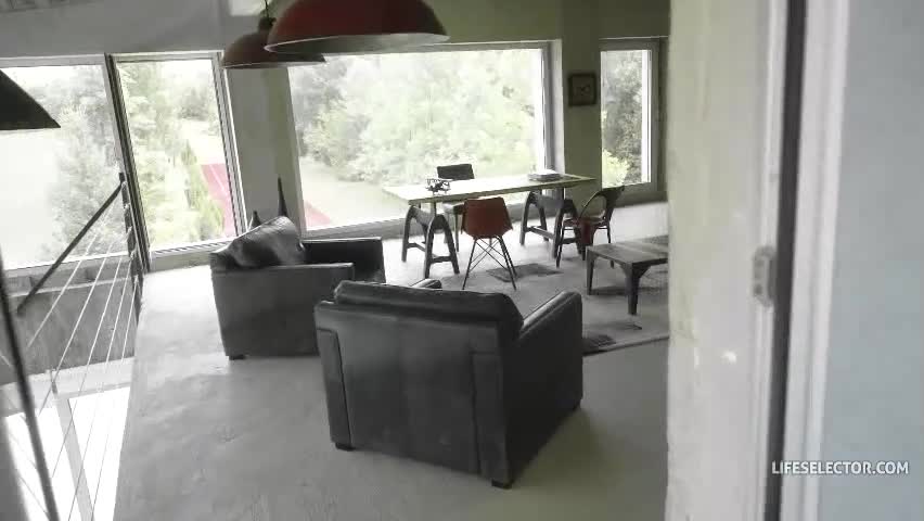 LifeSelector Mary Bambola - Casual Attractions - Watch Latest Porn Video at ePornHome.com for Free.