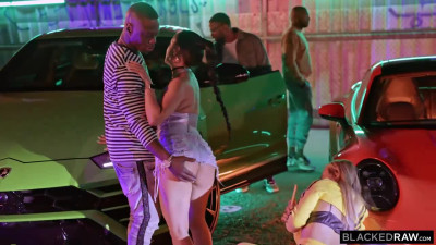 Violet Myers, Vicki Chase, Slimthick Vic, Vanna Bardot, Savannah Bond - High Gear