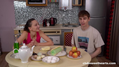 ClubSweethearts Olivia Trunk - Homemade Bratwurst