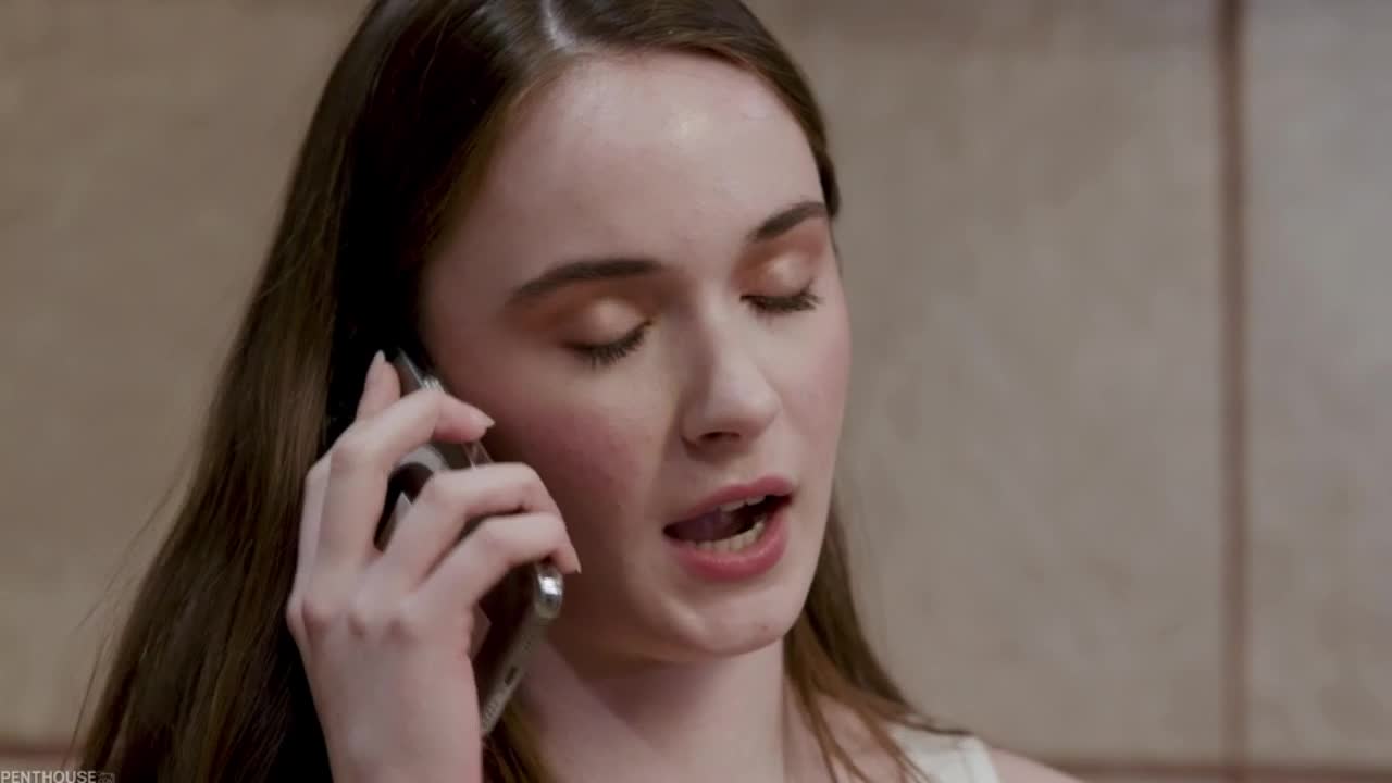 Hazel Moore - Lusts For Hot Father In Law 29 01 2024 - Watch Latest Porn Video at ePornHome.com for Free.