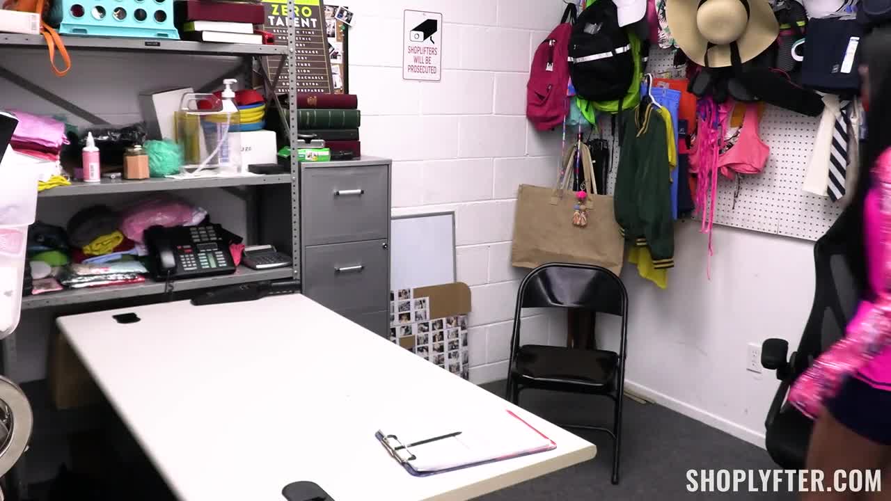 Bianca Bangs - Case No 8002643 - The Deal Maker 22 06 2024 - Watch Latest Porn Video at ePornHome.com for Free.