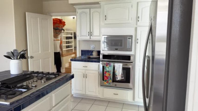 PornDudeCasting - Addison Vodka - Makes A Special Delivery To Porn Dudelike 28 06 2024