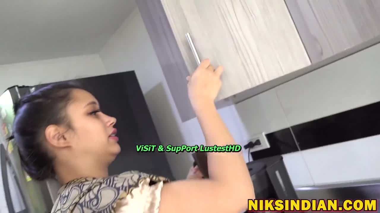 Saree Pays Rent Hindi NiksIndian Short Film 8 8 2023 - Watch Latest Porn Video at ePornHome.com for Free.